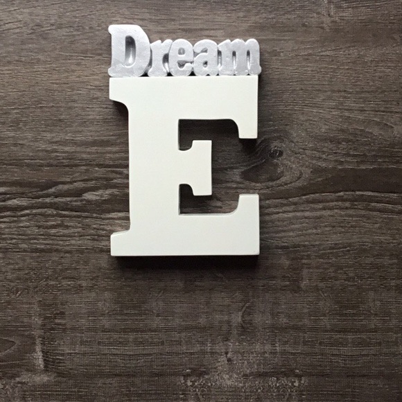 Meet your Posher, Eye-liza - Picture 1 of 1